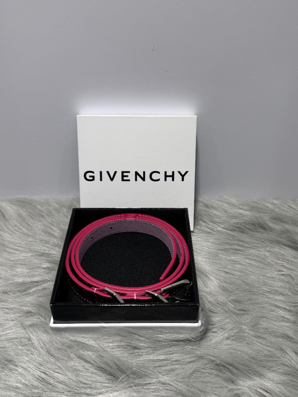 Givenchy Women's Pink belt~NIB